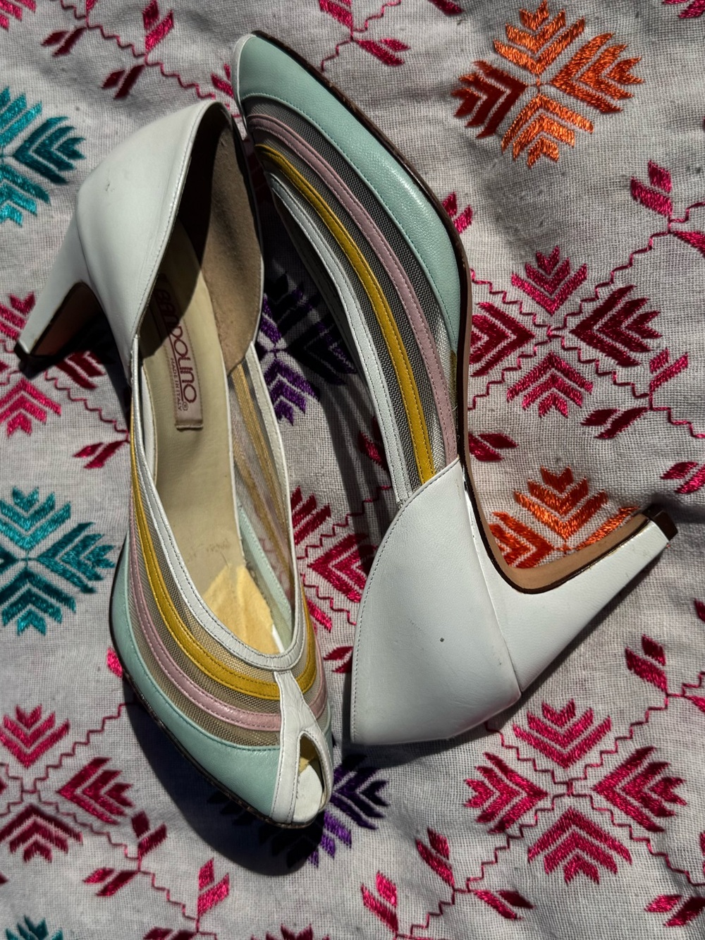 Vintage Bandolino White Multi-Accent Peep Toe Pumps